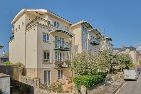 18 Grange Road, Clifton, Bristol, BS8 4EA