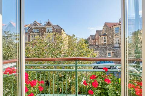18 Grange Road, Clifton, Bristol, BS8 4EA