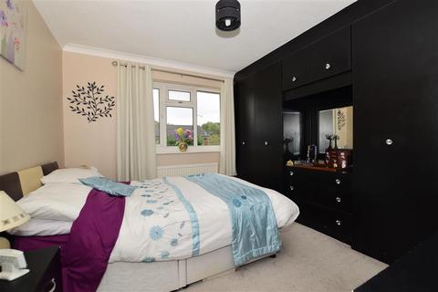 13 The Dell, Bexley, DA5 2AG