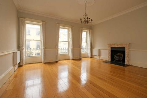 7 bedroom townhouse to rent, Gay Street, Bath