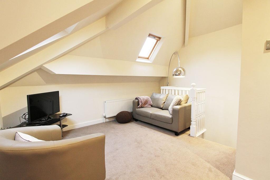 3rd floor sitting room