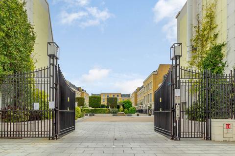 20 Rainsborough Square, London, SW6 1DQ