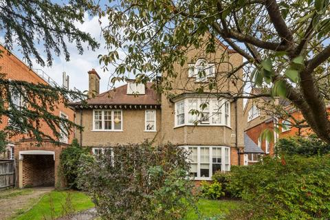 undefined, Murray Road, Wimbledon