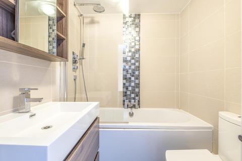 68 Hither Farm Road, London, SE3 9QT