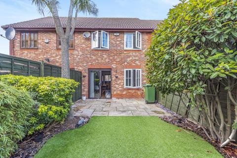 68 Hither Farm Road, London, SE3 9QT