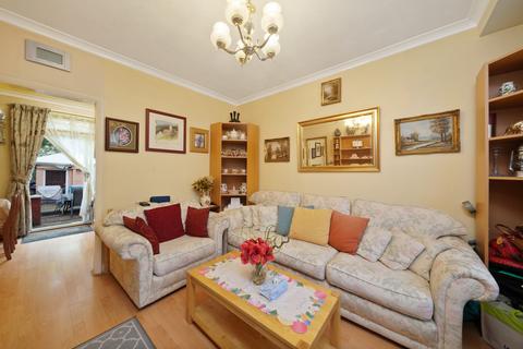 17 Brentvale Avenue, Southall, UB1 3ER
