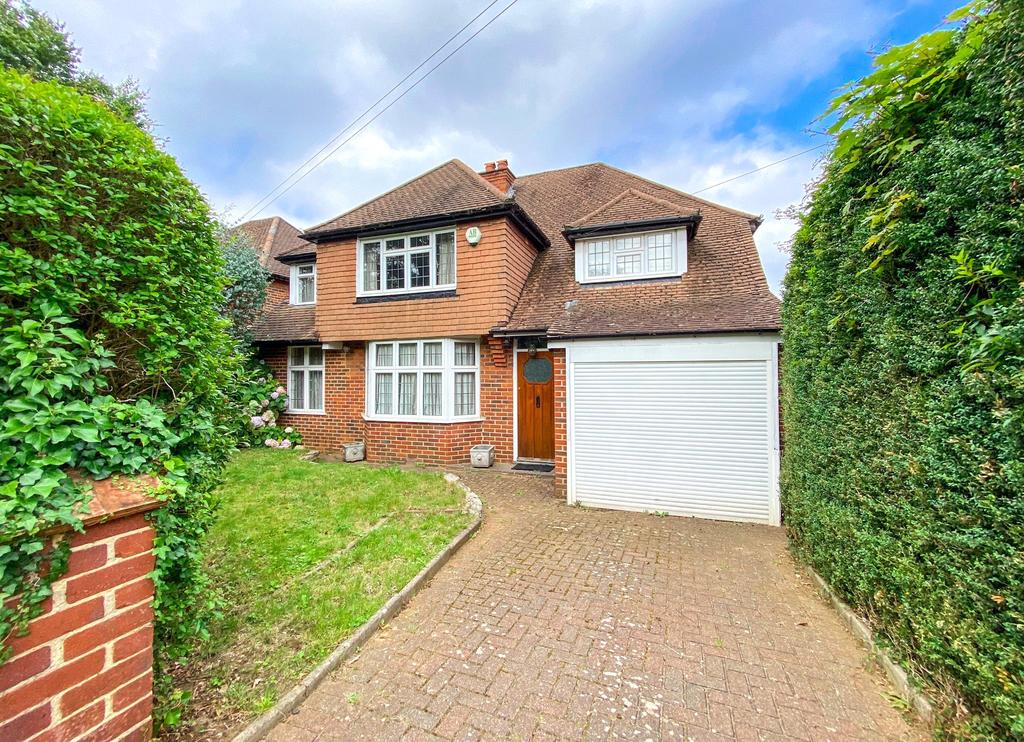 Chevington Villas, Bletchingley, Godstone Road, Surrey, RH1 4 bed