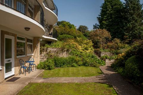 2 bedroom apartment to rent, Lansdown Grove Court