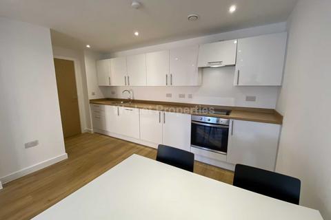 3 bedroom apartment to rent, Advent Way, Manchester M4