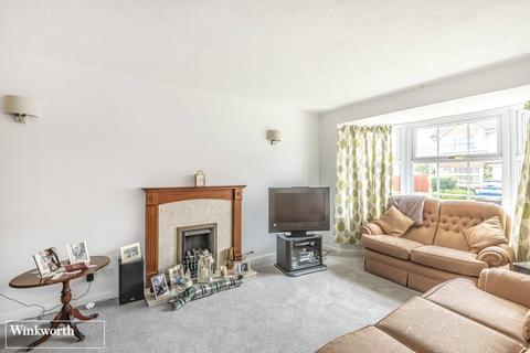 30 Magnus Drive, Basingstoke, RG22 4TX