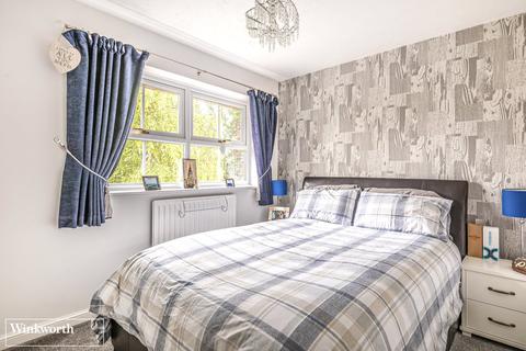 30 Magnus Drive, Basingstoke, RG22 4TX