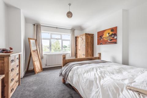 9 Horn Park Lane, London, SE12 8UX