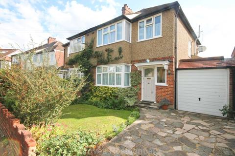 89 Beechcroft Avenue, New Malden, KT3 3EE