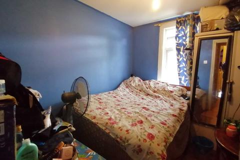 104 Addison Road, Reading, RG1 8EG