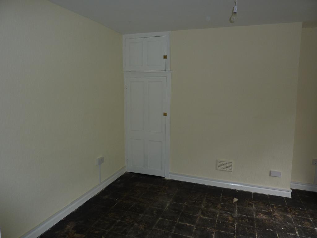 Dining room-2 jpg