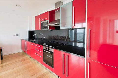 2 bedroom apartment to rent, Altyre Road, Croydon, CR0