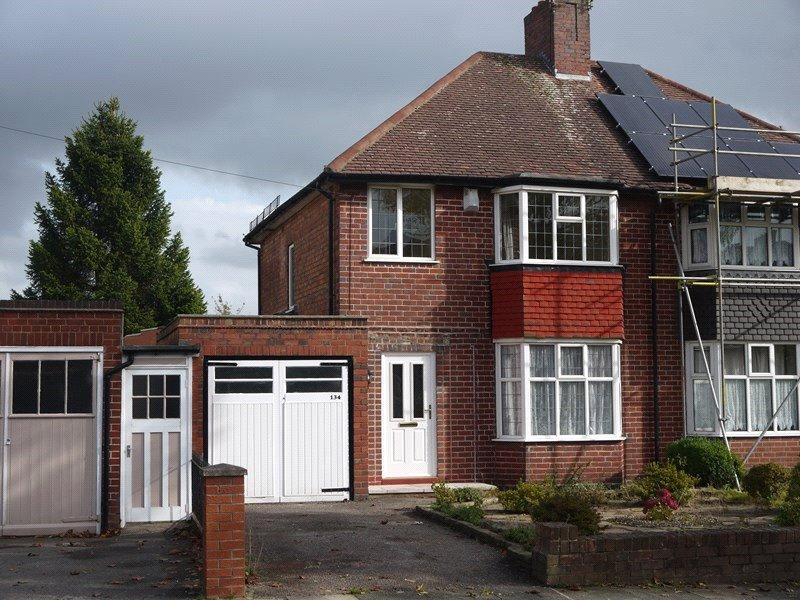 White Road, Quinton, Birmingham, West Midlands, B32 3 bed semidetached