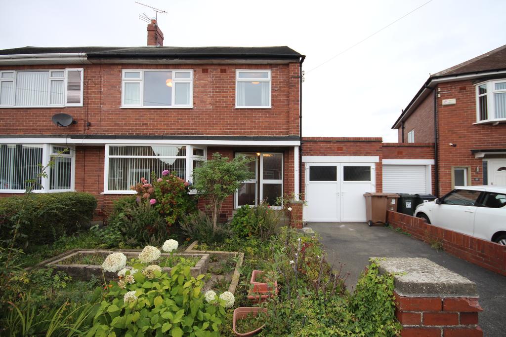 West Dene Drive, Tynemouth, Tyne &... 3 bed semidetached house £245,000