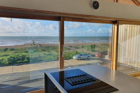 4 bedroom detached house to rent, West Beach, Shoreham-by-Sea, BN43 5LF