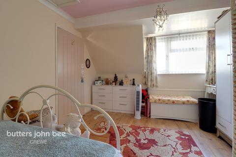 53 Lear Drive, Wistaston, Crewe, CW2 8DS