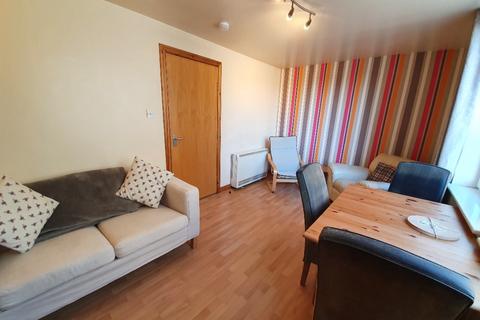 2 bedroom flat to rent, Adelphi, The City Centre, Aberdeen, AB11