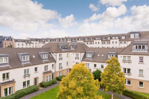 3 bedroom flat to rent, Hopetoun Street, New Town, Edinburgh, EH7