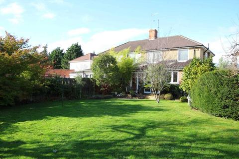 9 Cawsam Gardens, Caversham, Reading, RG4 5JE