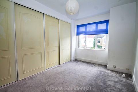 26 Salisbury Road, New Malden, KT3 3HZ