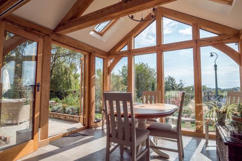 2 bedroom detached house for sale, Mill Lane, Hooe