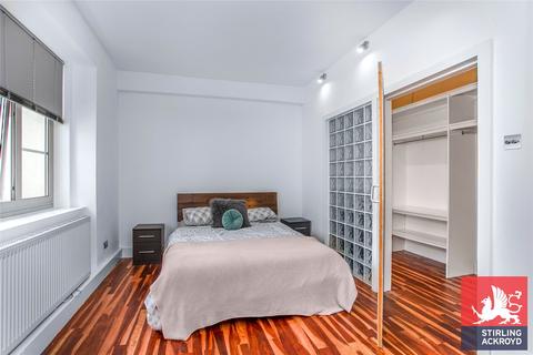 42 Sunlight Square, London, E2 6LD