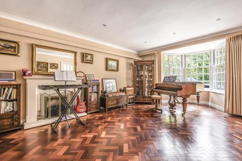 Whitegates Cheapside Road, Ascot, SL5 7DR
