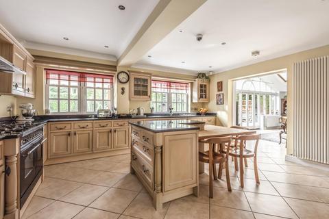 Whitegates Cheapside Road, Ascot, SL5 7DR