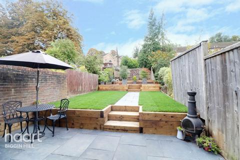 20 Valley View, Biggin Hill, Westerham, TN16 3QL