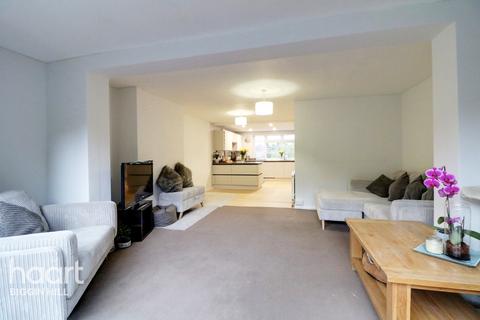 20 Valley View, Biggin Hill, Westerham, TN16 3QL