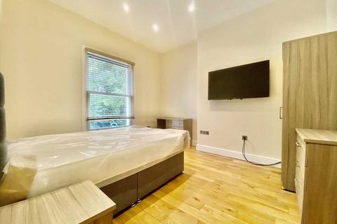 6 bedroom house share to rent, Houndiscombe Road, Plymouth