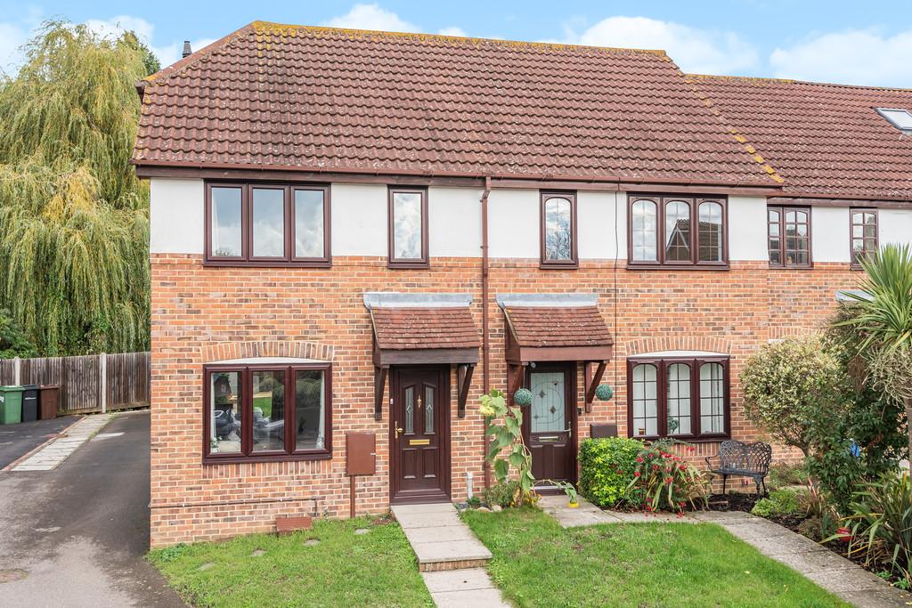 Foxglove Rise, Maidstone 2 bed end of terrace house £280,000