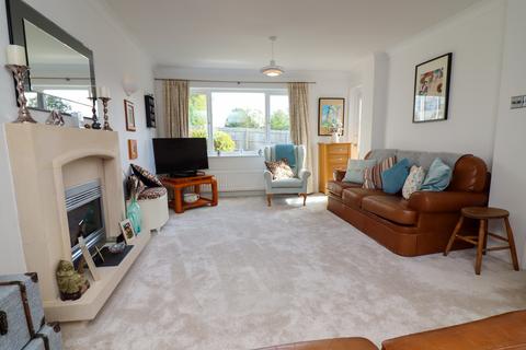 4 Corfe Close, Alresford, SO24 9PH