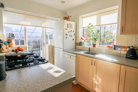 4 Corfe Close, Alresford, SO24 9PH