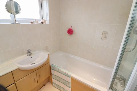 4 Corfe Close, Alresford, SO24 9PH