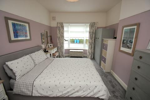 99 Tarfside Avenue, Glasgow, G52 3BH