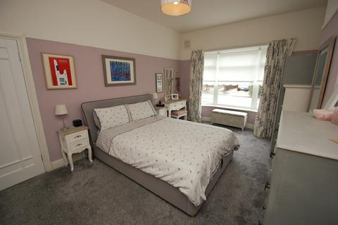 99 Tarfside Avenue, Glasgow, G52 3BH