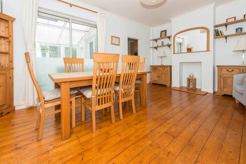 28 Windborough Road, Carshalton, SM5 4QJ