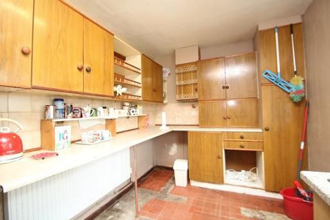 4 Manor Road, Atherstone, CV9 1QJ