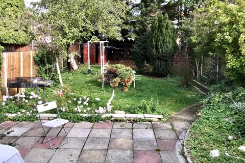7 Alicia Gardens, Harrow, HA3 8JB