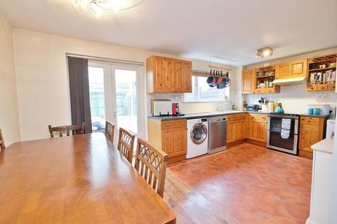 32 Berrylands, Orpington, BR6 9TF
