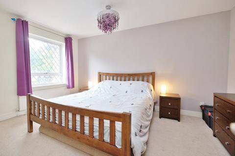32 Berrylands, Orpington, BR6 9TF