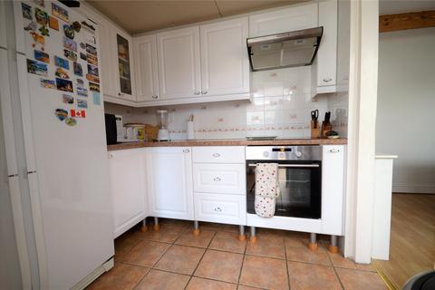 4 Bremner Avenue, Horley, RH6 8EP