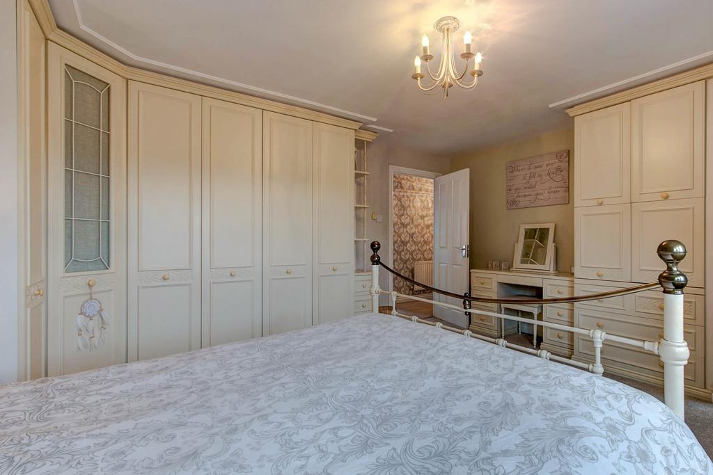 Master Bedroom - Aspect 2