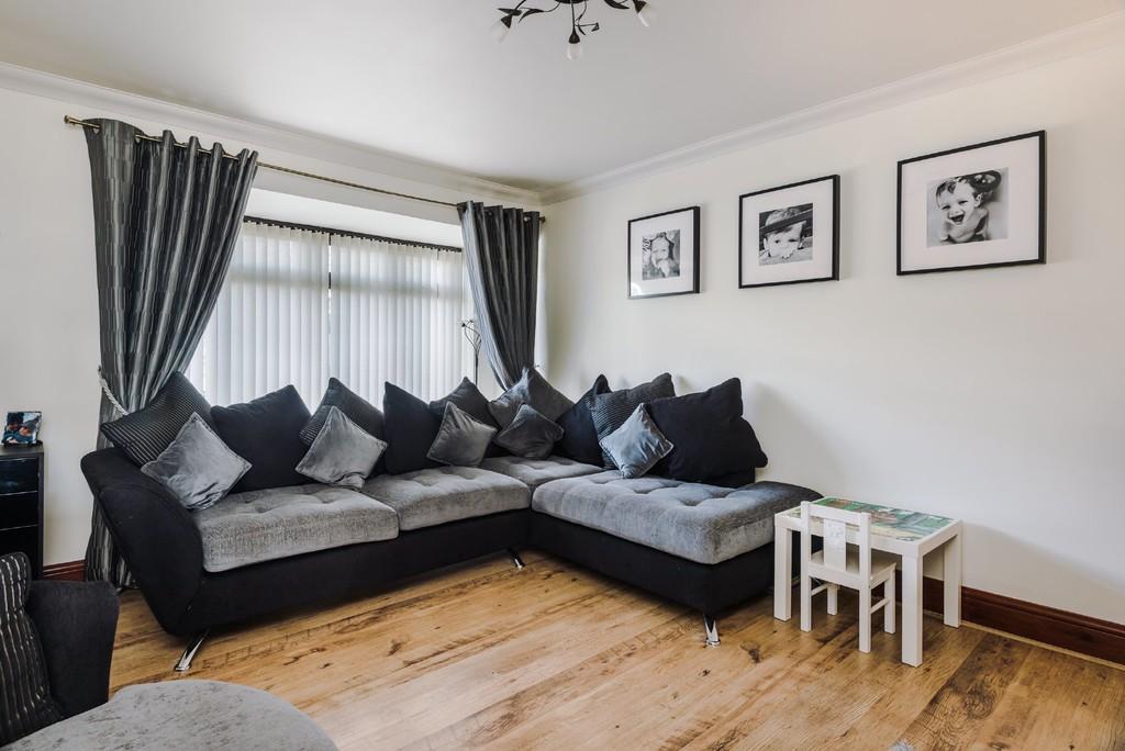 Enderby Avenue, Islands Brow, St. Helens 3 bed semidetached house £