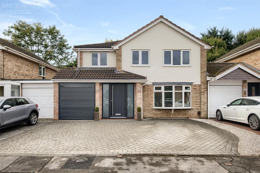 Clifton Crescent, Solihull, B91 4 bed detached house £500,000